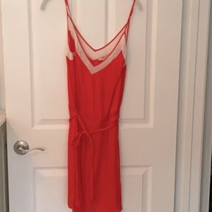 Towsen red crochet trim v neck sleeveless dress